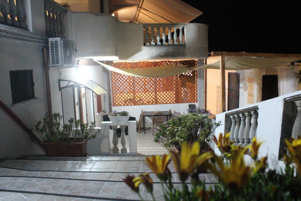 B&B Verzavo Четраро Екстериор снимка